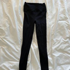 Year of Ours Ribbed High-rise Legging in black